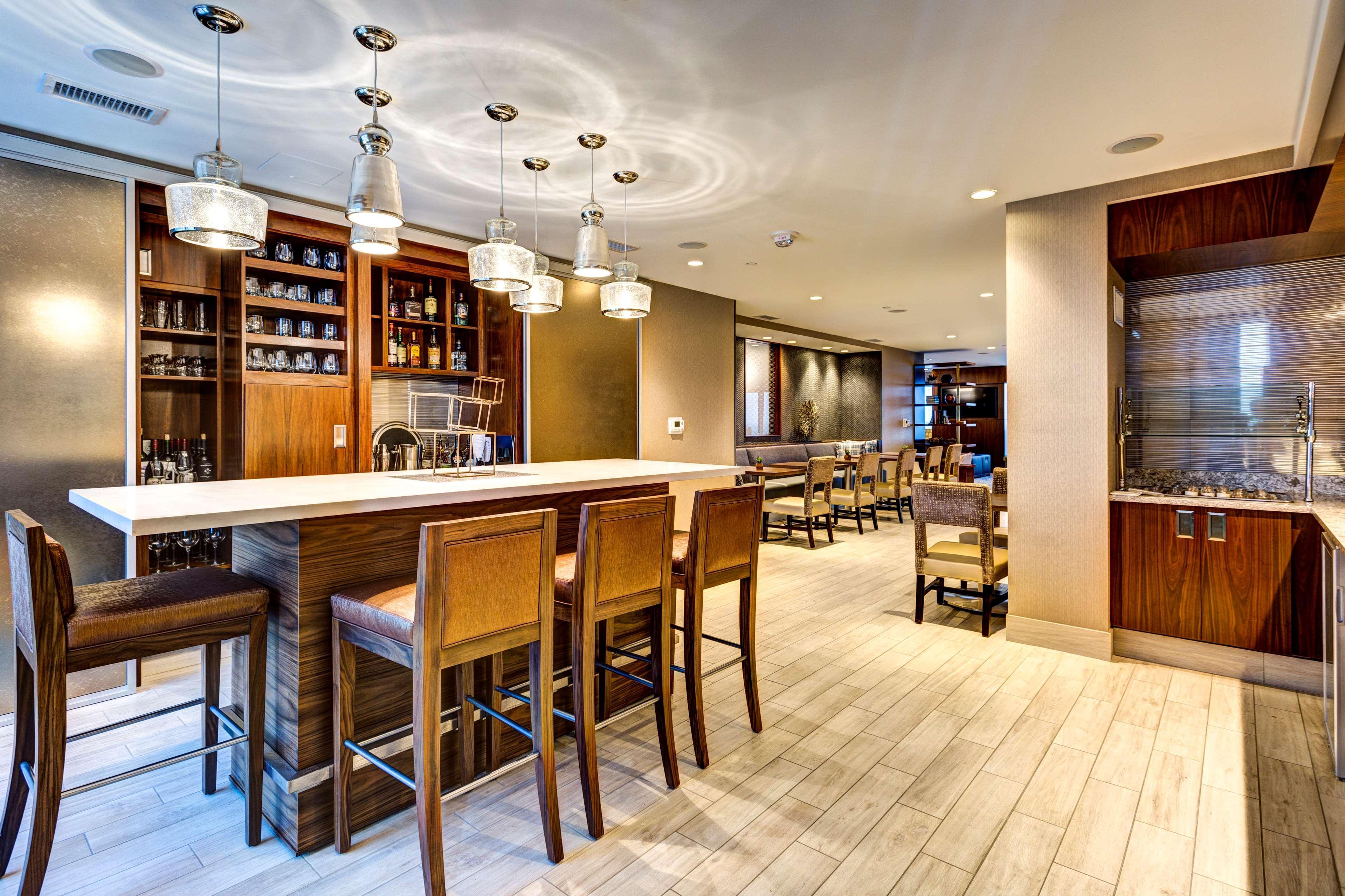 Hotel Hilton Norfolk The Main Zewnętrze zdjęcie